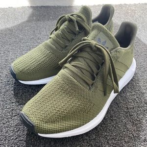 Adidas Swift Run Sneakers